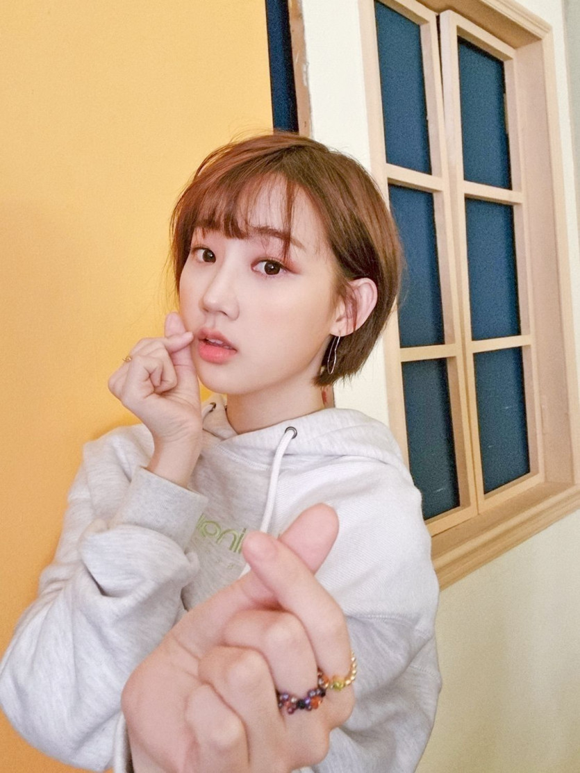 WEEEKLY Jiyoon