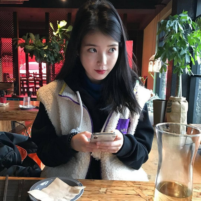 IU