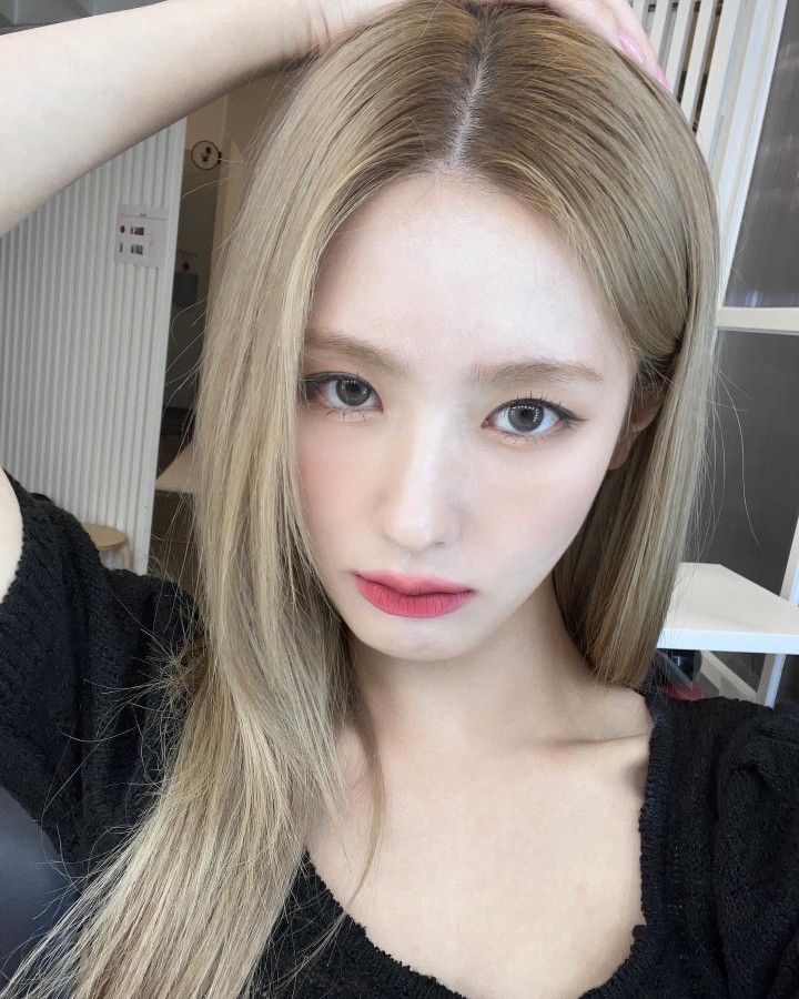 (G)I-DLE Miyeon