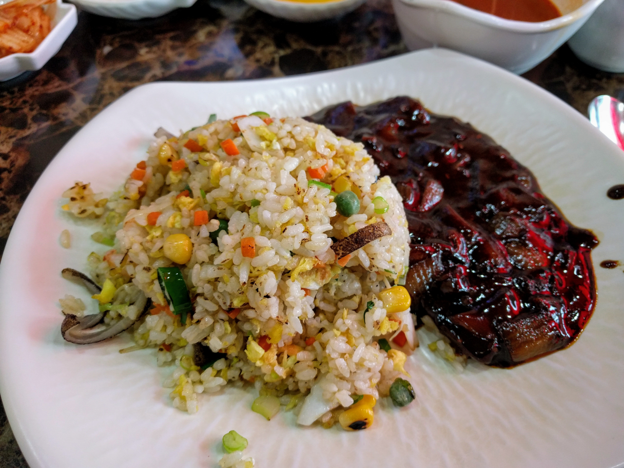 昔の中華料理店チャーハン 最近の中華料理店チャーハン