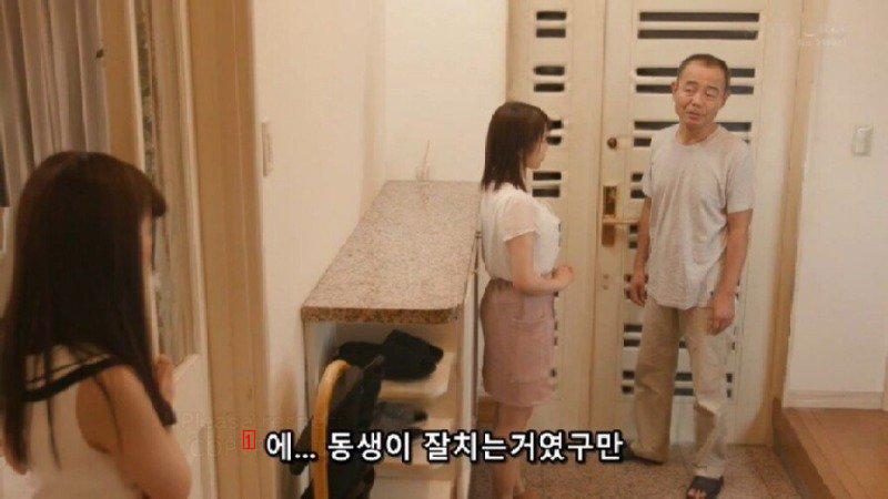 19) 피아노 소리에 항의하는 이웃집 아저씨