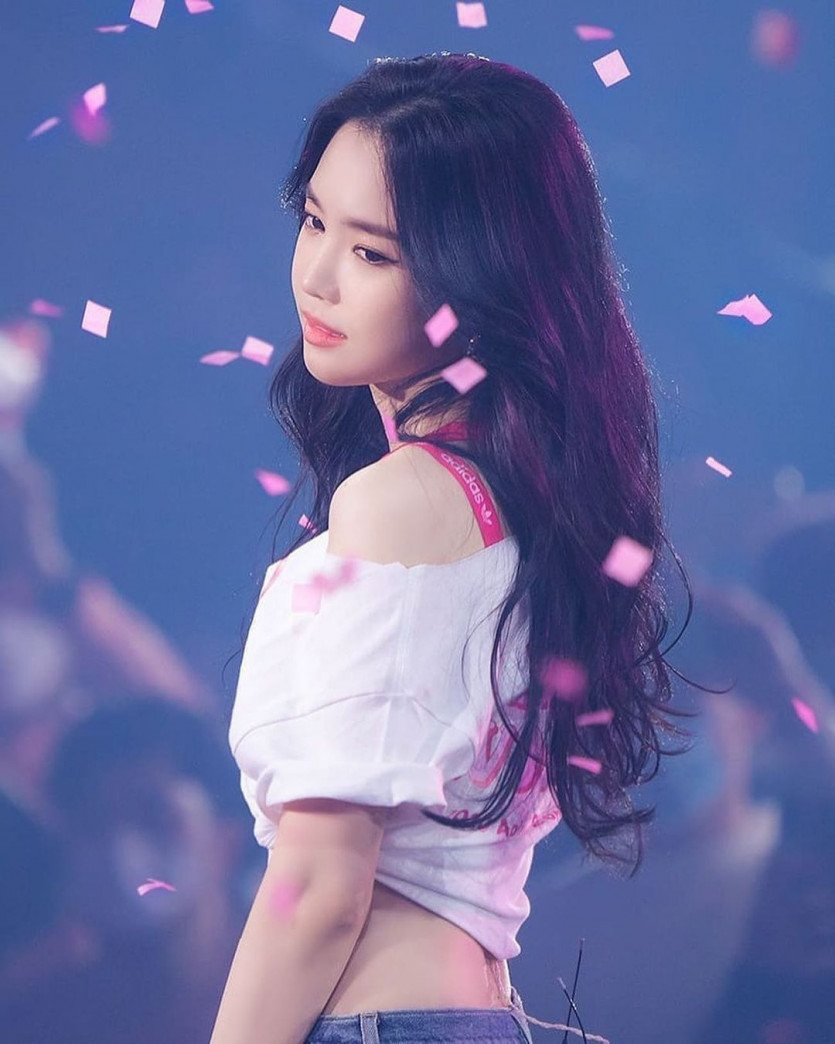 Son Na Eun