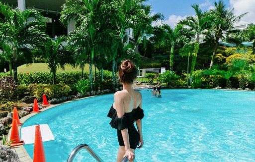 Swimwear model__Son-Yoon-Joo