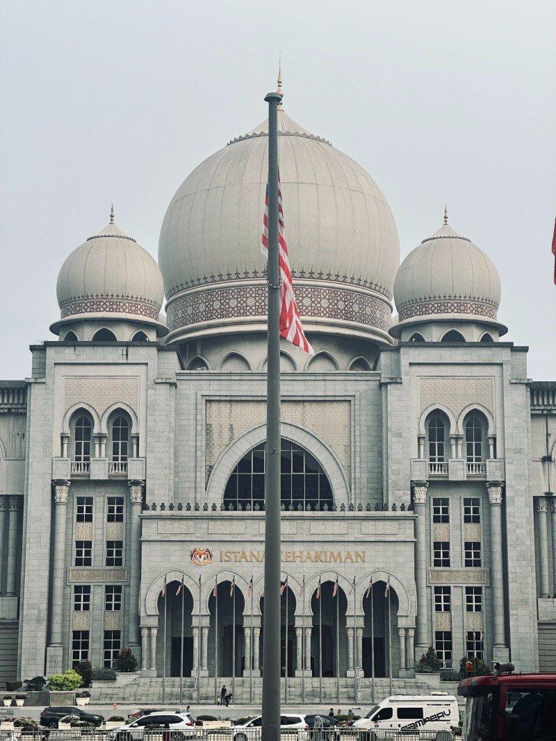 말레이시아의 재미있는 법 체계