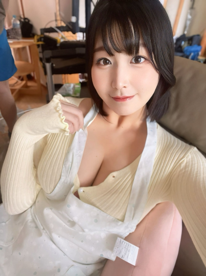 綺麗なのに汗を流す体質の肉徳AV俳優