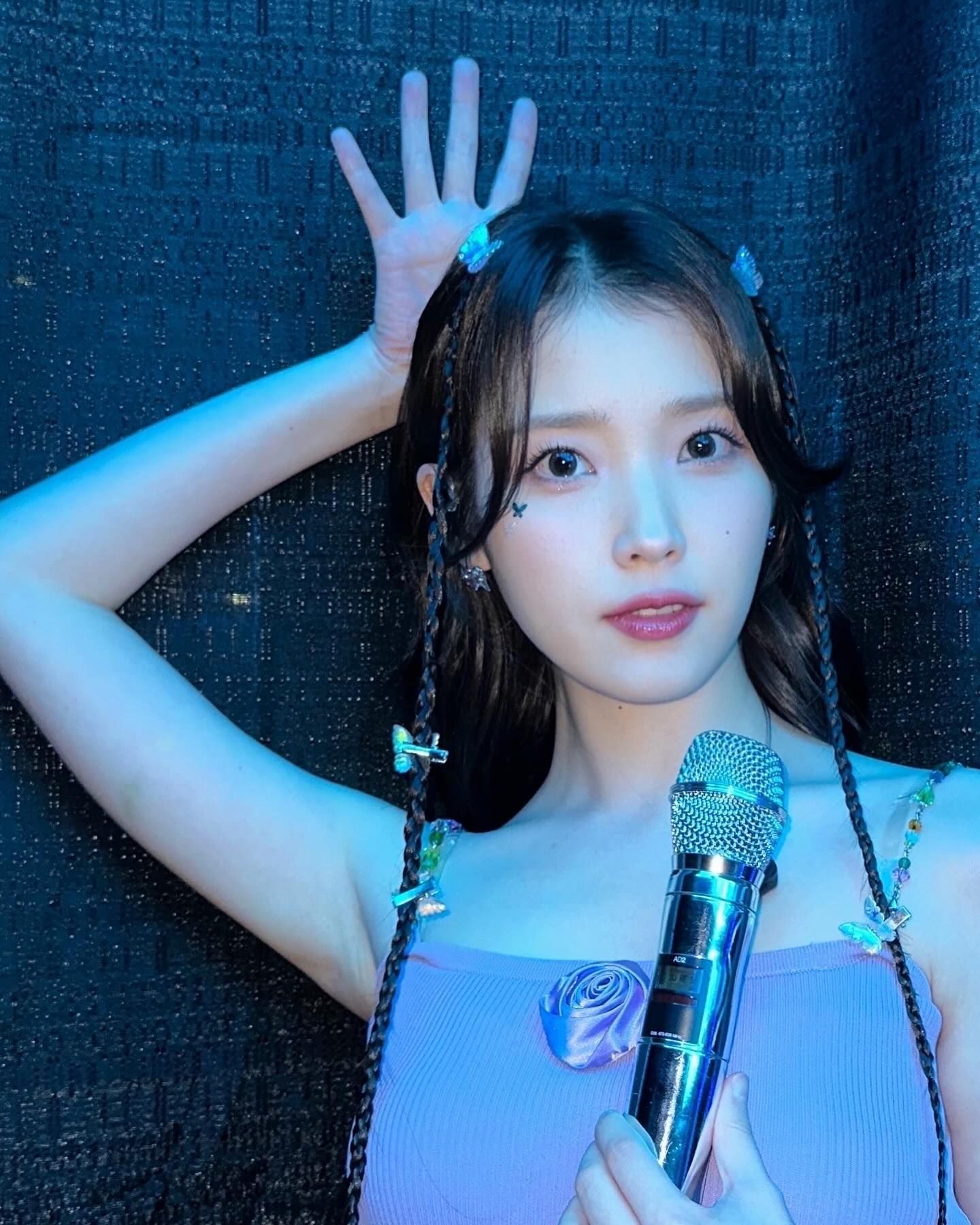 IU