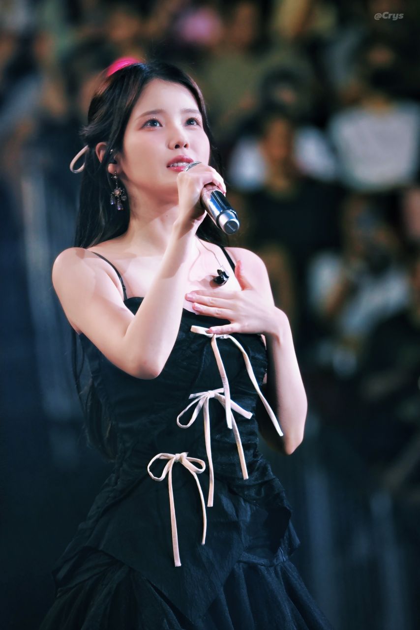 IU