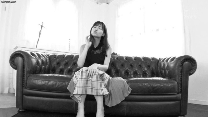 인터뷰도중 암살당한 배우