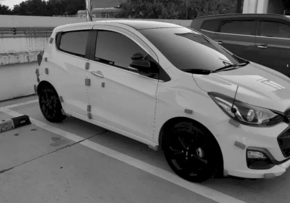 차를 지키고 싶었던 사람.jpg