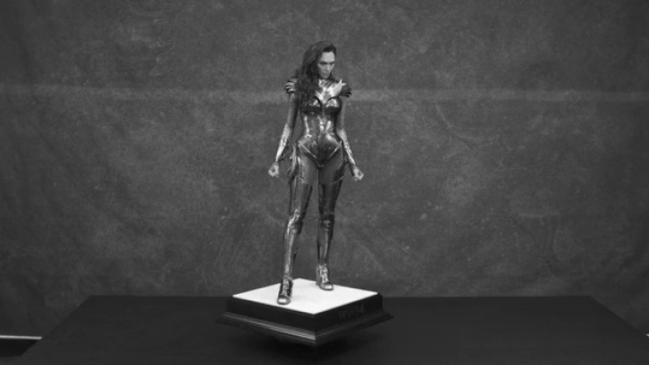 여자목욕탕의 자리맡기.jpg