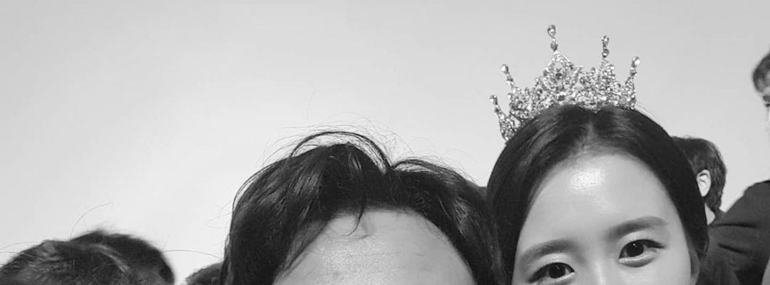 약혐) 여자 목에서 뽑아낸것 ㄷ..gif