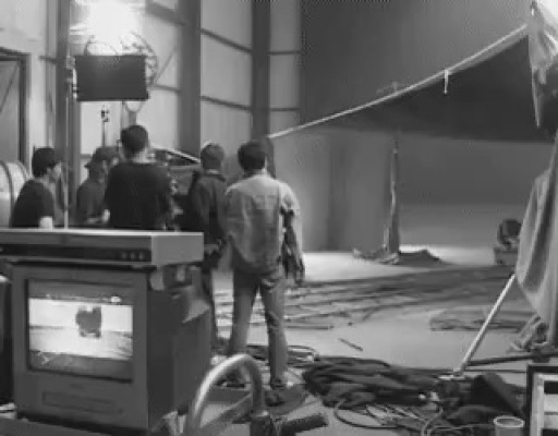 여동생한테 쳐맞은 씹덕후