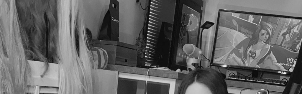 폰헙에서 열일하는 서양눈나