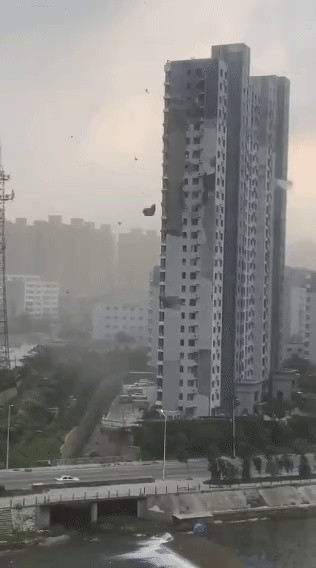 중국 아파트 근황 ㄷㄷㄷ.gif