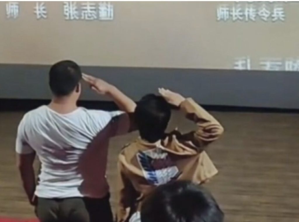 중국 국뽕 역사왜곡 영화 장진호 전투 근황.jpg