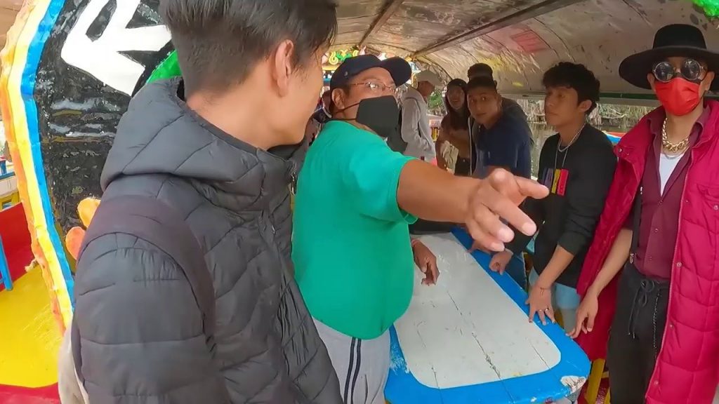 중국인으로 의심 받다가 한국인임을 밝혔을 때….mp4