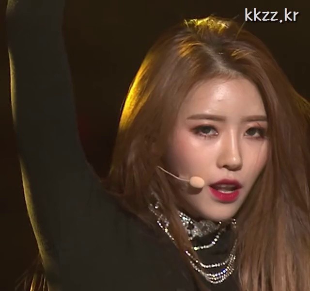 [러블리즈] 속바지가 더 긴 이미주