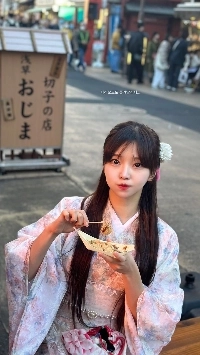 박민정 블랙 비키니 완벽 몸매 지브리풍으로 변경