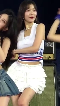 아이브 장원영 타이트한 속바지 도끼