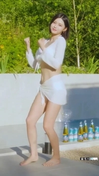 장은비 풀빌라 수영복 댄스