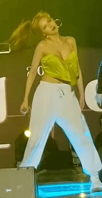 노출 대참사 일어날뻔한 패왕색 여돌