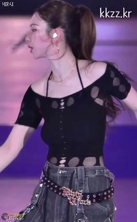 포니테일 머리 참한 무빙 에스파 카리나 움짤