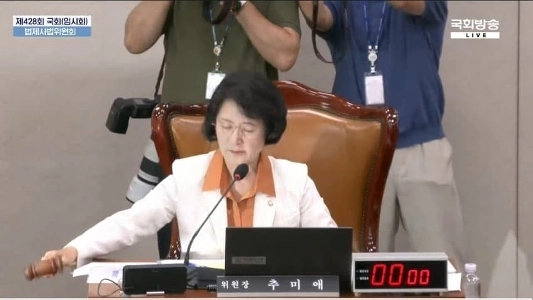 윤석열 빤스난동 CCTV열람 가결ㅋㅋㅋㅋㅋ