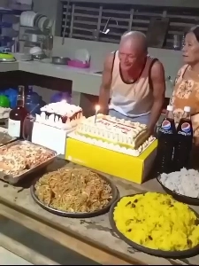 (SOUND)촛불 끄는 할아버지.mp4