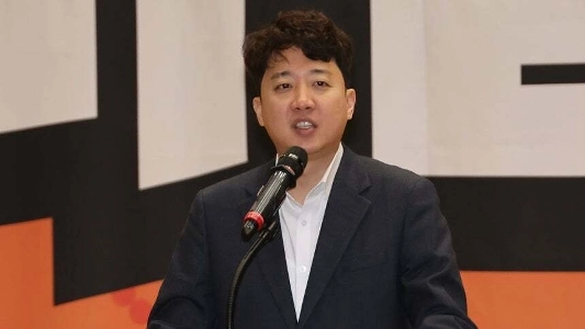 이준석 “”””윤석열에 빌붙으려던 이들이 괴물 만들어””””