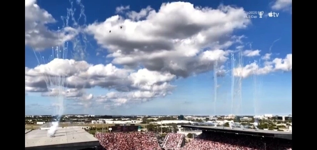 캐나다 vs 미국 국가대항전 느낌의 MLS 결승