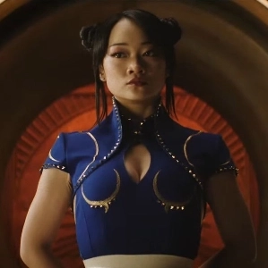 ‘스트리트 파이터‘ 실사 춘리 와꾸 대참사