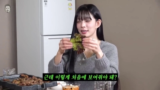 (SOUND)얘가 내일모레면 30살 찍는다는게 믿겨지지가 않네