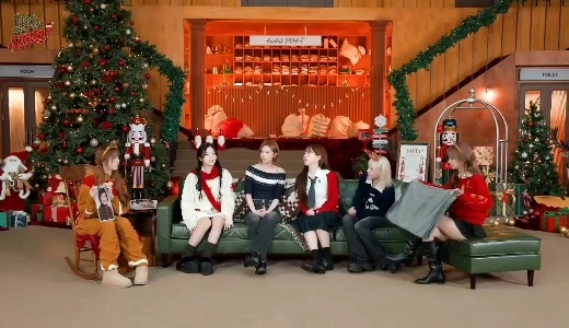 (SOUND)아기 JYP를 혼자만 못 알아보는 엔믹스 릴리