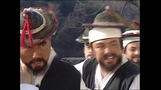 (SOUND)1년 만에 월급 받아서 개빡친 군인