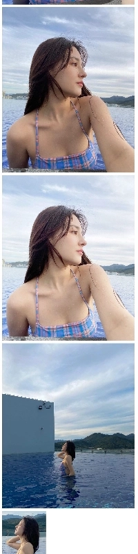 모모랜드 낸시 수영장 체크 수영복 물에 젖은 뽀얀 몸매