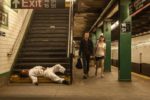 처음 가면 다들 충격 받는다는 뉴욕 지하철.jpg