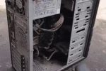 컴퓨터 본체에 쌓인 먼지 청소가 위험한 이유