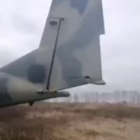 (SOUND)지상 가까이서 격추당한 러시아 전투 헬기 Ka-52