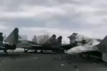 (SOUND)활주로에서 파괴된 우크라 전투기들