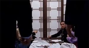 쿠엔틴 타란티노가 기립박수 쳤다는 한국 영화장면.gif