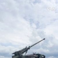 (SOUND)우크라이나군이 실전 배치중인 프랑스제 자주포.gif