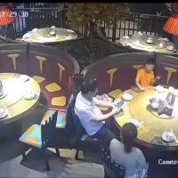 (SOUND)중국인들 식당만 가면 깽판을 치는 이유가 뭐임