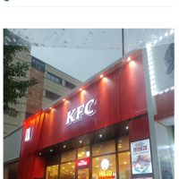 KFC 신메뉴 오치킨버거.jpg
