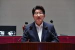 [속보] 국민의힘 의총서 권성동 원내대표 재신임 결정
