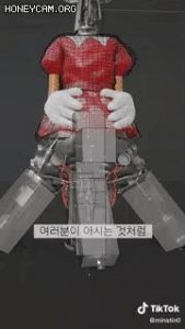 롯데월드 마스코트 로리의 충격적인 비밀.gif