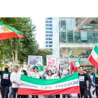 히잡시위) 강남구 테헤란로에서 시위하는 이란인들