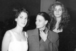 1989년도에 찍힌 세명의 여배우 사진..jpg