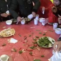 중국 어린이들 식사 예절