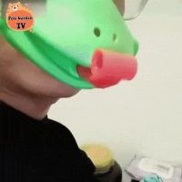 개구리 혀 장난감 .gif