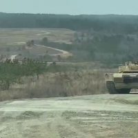 (SOUND)탱크 미사일 속도 체감 ㄷ GIF